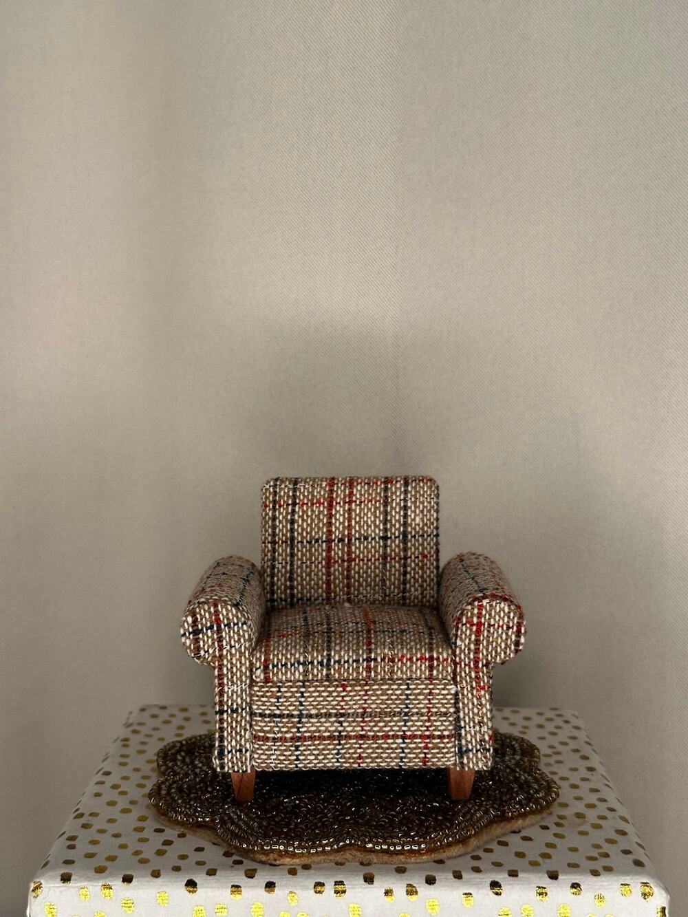 Dollhouse Archie Bunker armchair